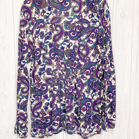 Torrid Blouse White Purple Green Paisley Floral - Picture 7 of 9
